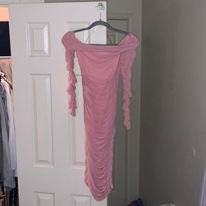 Fashion Nova Ruched Off the Shoulder Midi Dress *NEVER WORN*